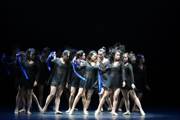 舞蹈系原创群舞蓝丝带获第八届华北五省市区舞蹈大赛表演、创作三等奖
