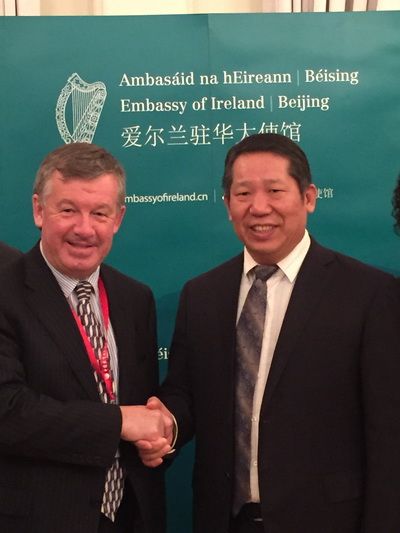 杨军副校长参加爱尔兰大使馆文化活动并与爱尔兰大使及国立科克大学校长会晤